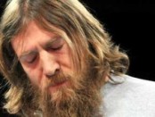 Daniel Bryan retires